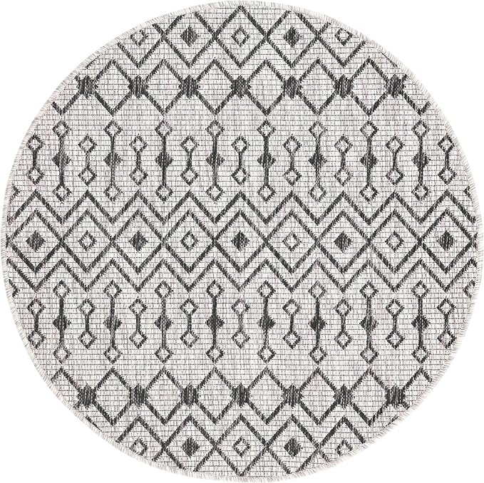 Unique Loom Outdoor Trellis Collection Area Rug - Tribal Trellis (3' 3" Round, Gray/ Black)