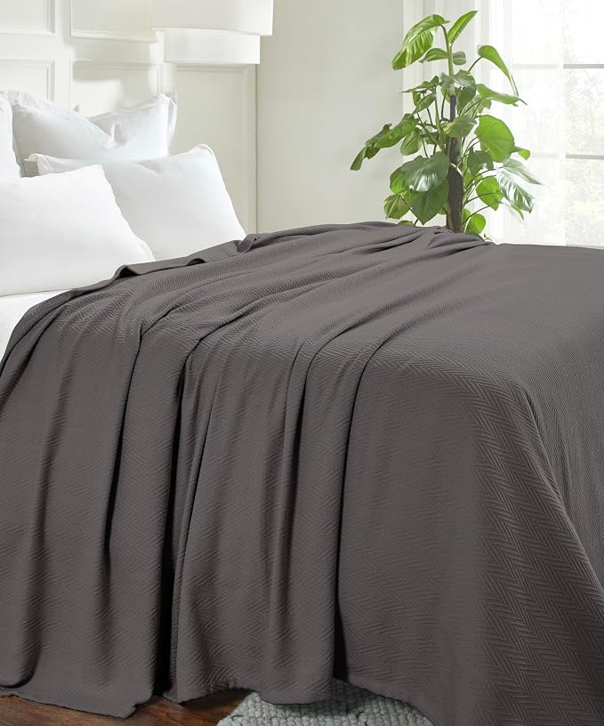 Superior Metro All-Season Cotton Blanket, Woven Blanket for Couch, Bed, Bedding, Farmhouse, Home Essentials, Cute and Cozy Bohemian Blankets, Herringbone Weave, King, Charcoal