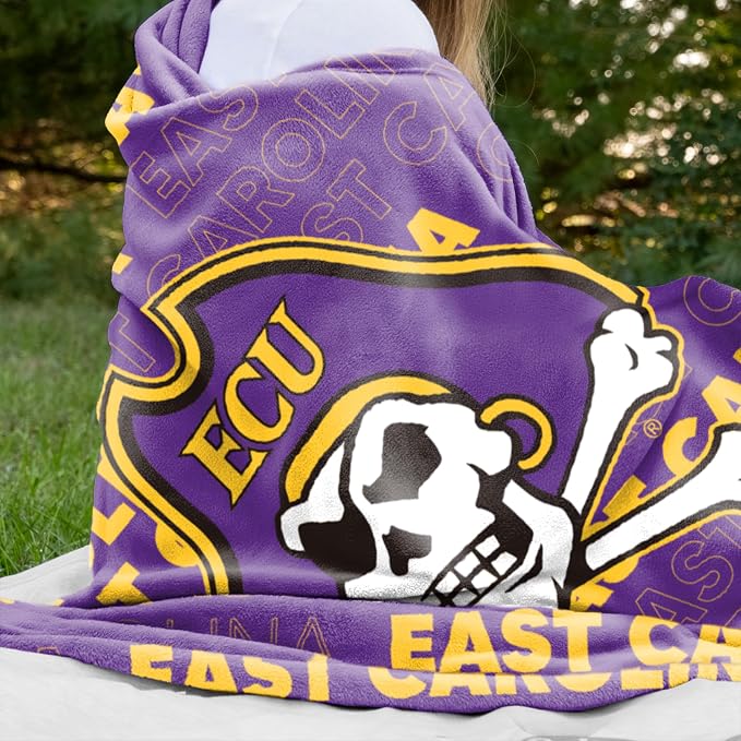 Logo Brands NCAA Classic Fleece Throw Blanket -50” x 60” Ultra-Soft Game Day Blanket with Bold Team Colors & Logo – Cozy College Team Bedding for Fans & Alumni