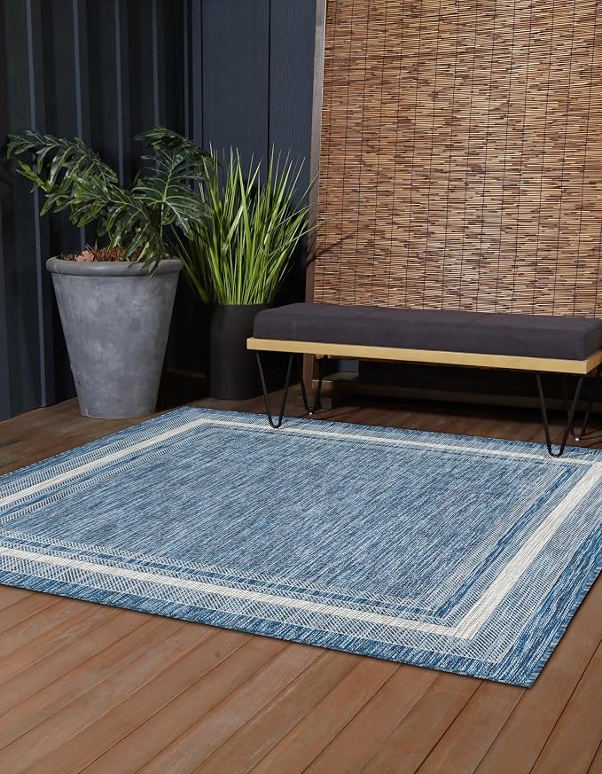 Unique Loom Outdoor Border Collection Area Rug - Soft Border (7' 10" Square, Blue/ Ivory)