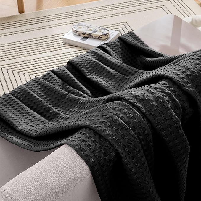 Elegant Comfort Premium 100% Cotton Waffle Blanket - Lightweight Breathable Waffle Weave Bed Blanket - Soft and Warm All Season Blanket for Couch, Sofa and Bed, King Size 90x108 Inches, Black