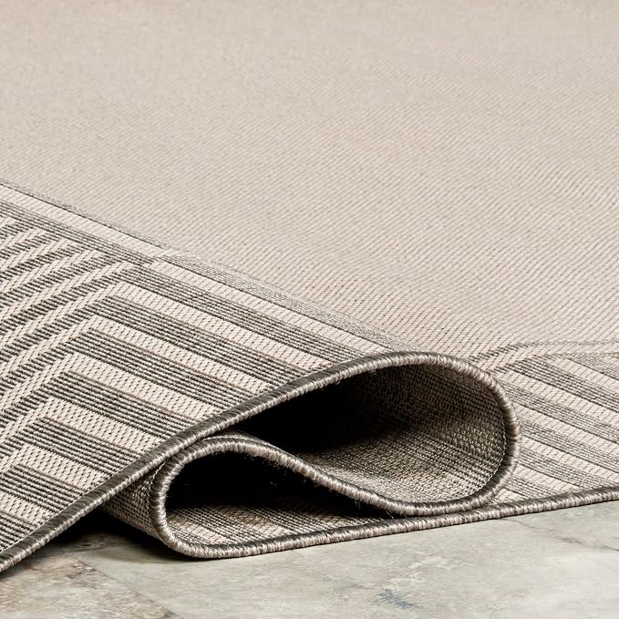 nuLOOM Asha Light Grey Bordered Indoor/Outdoor Runner Rug, 2' x 8'