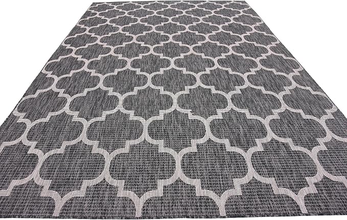 Unique Loom Outdoor Trellis Collection Area Rug (7' 10" x 11' 4" Rectangle, Black/ Ivory)
