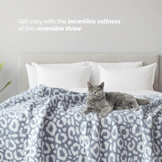 Elegant Comfort Leopard Throw Blanket, Gray Super Soft Cozy Fluffy Warm Throw Blankets for Couch, Sofa, Chair, Bed, Camping, Picnic, Travel Lightweight Bed Blanket (50" x 70")