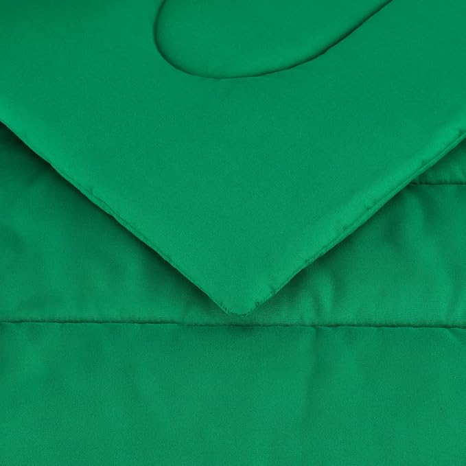 Amazon Basics 7-Piece Soft, All-Season Microfiber Kid's Bed-in-a-Bag Bedding Set with Comforter, Sheets, Pillow Shams and Pillowcases, Full/Queen, Solid Green