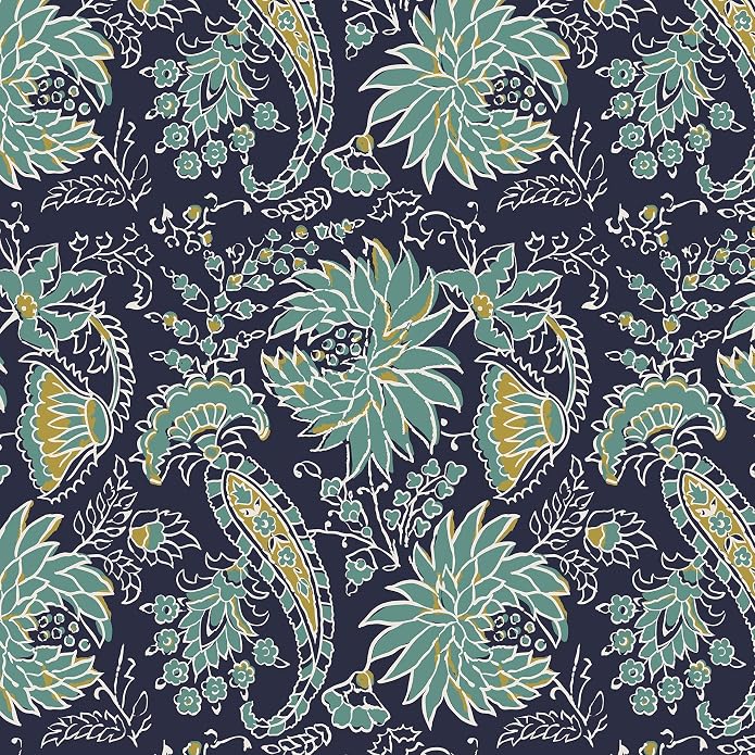 Vera Bradley Women's Fleece Throw Blanket – Soft Plush Blanket for Couch, Bedroom & Home Décor