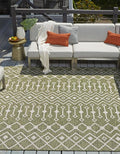 Unique Loom Outdoor Trellis Collection Area Rug - Tribal Trellis (5' 3" Square, Green/ Natural)