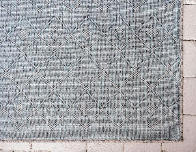 Unique Loom Outdoor Trellis Collection Area Rug - Tribal Trellis (5' 1" x 8' Rectangle, Light Blue/ Ivory)