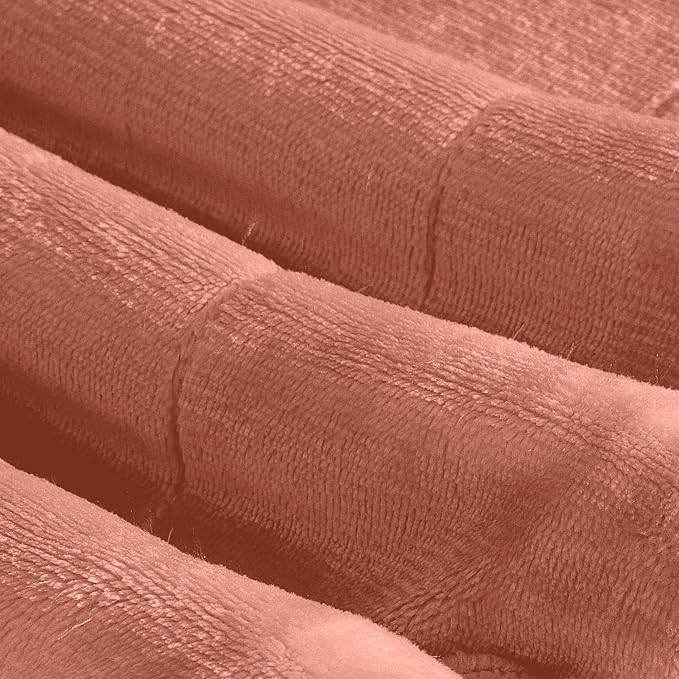 Elegant Comfort Ultra Soft Reversible Flannel Sherpa Blanket - Cozy Silky Fleece Throw for Couch, Bed - Plush Fuzzy Warm Winter Blanket for Gift, Queen, Coral