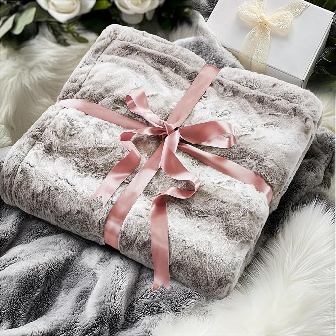 Madison Park Zuri Ultra Soft Faux Fur King Blanket Reversible, Grey | Ultra Soft, Breathable Fabric for Bed or Couch, Lightweight, Plush, OEKO-TEX Certified
