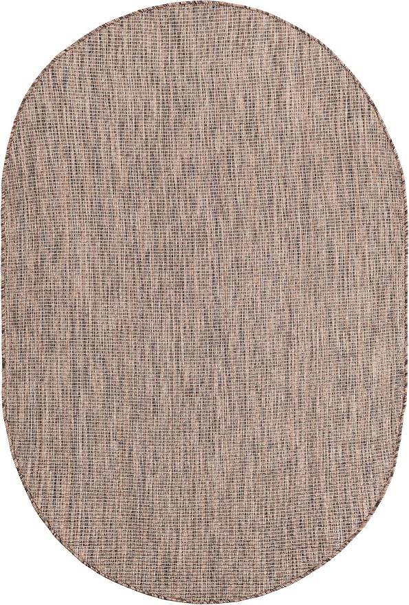 Unique Loom Outdoor Solid Collection Area Rug (4' 1" x 6' 1" Oval Light Brown/Ivory)