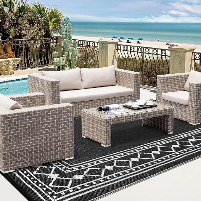 Large Outdoor Rug – 10x14ft Waterproof Reversible Plastic Straw Patio Carpet, Modern Edge, Lightweight, Collapsible – Black and White – Specification