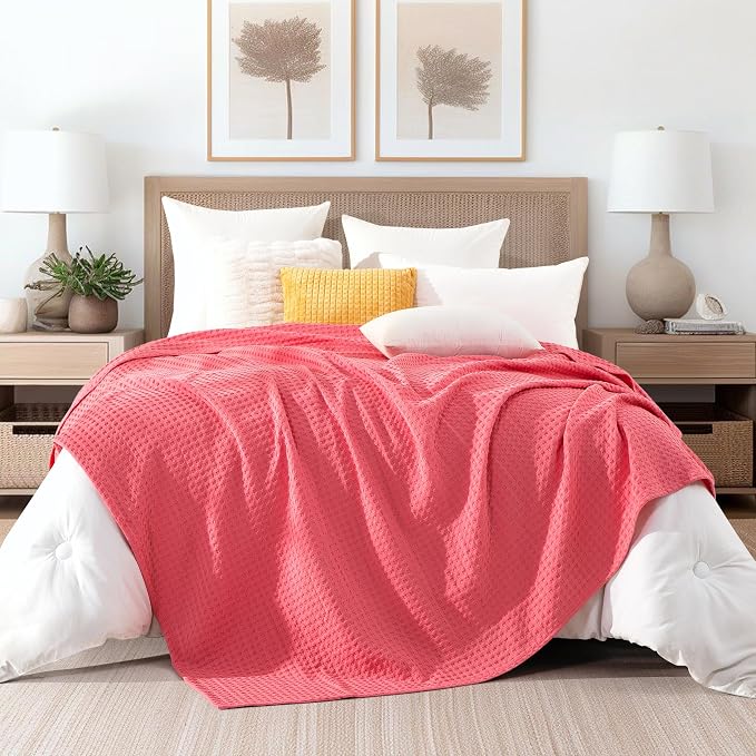 Elegant Comfort Premium 100% Cotton Waffle Blanket - Lightweight Breathable Waffle Weave Bed Blanket - Soft and Warm All Season Blanket for Couch, Sofa and Bed, Full Size 88x88 Inches, Coral