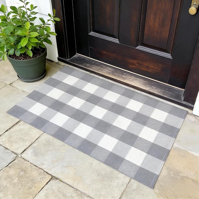Gray and White Buffalo Plaid Rug 2'4'' x 3'7'', Washable Farmhouse Non-Slip Checkered Doormat, Indoor Outdoor Floor Mat for Living Room, Bedroom, Entryway, Kitchen, Laundry Room, Patio, Porch