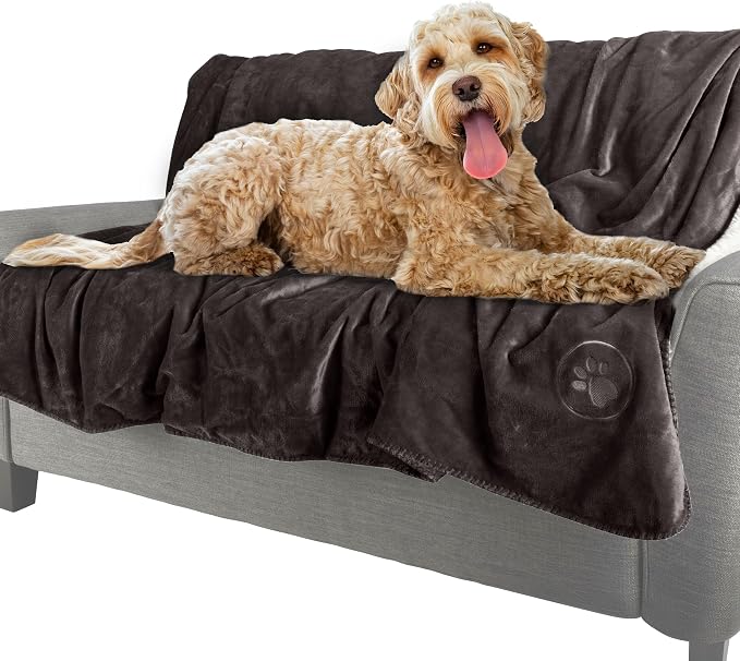 PETMAKER Dog Blanket, Charcoal, 60” x 70” | Reversible Sherpa Blanket - Throws for Bed, Couch, or Car - Machine Washable Puppy Essentials