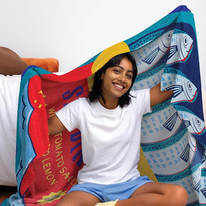 WHAT DO YOU MEME? Cozy Concepts Co. Sardines Comfort Blanket by Relatable - Cozy Throw for Room Decor, Everyday Lounging or Funny Gag Gifts for Teens - Includes 1 Giant 60" Sardines Fleece Blanket