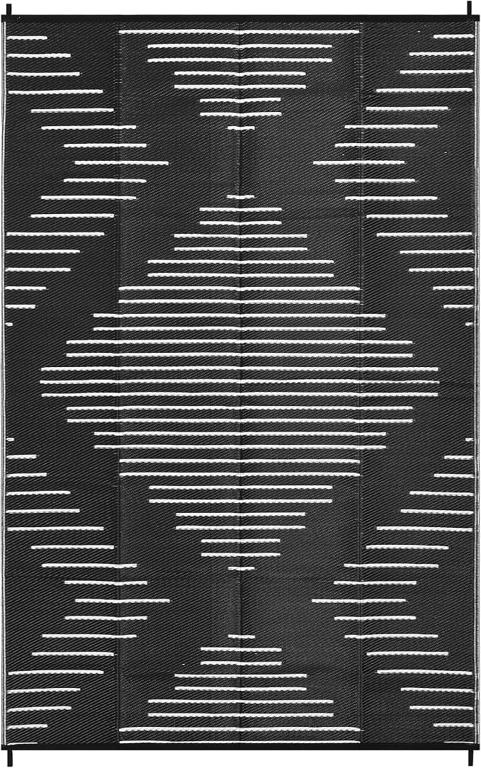 Garvee Waterproof Outdoor Rug 5x8 Rug Plastic Reversible Area Rugs Indoor Outdoor Carpet for Patio RV Porch Balcony Backyard Picnic Black White