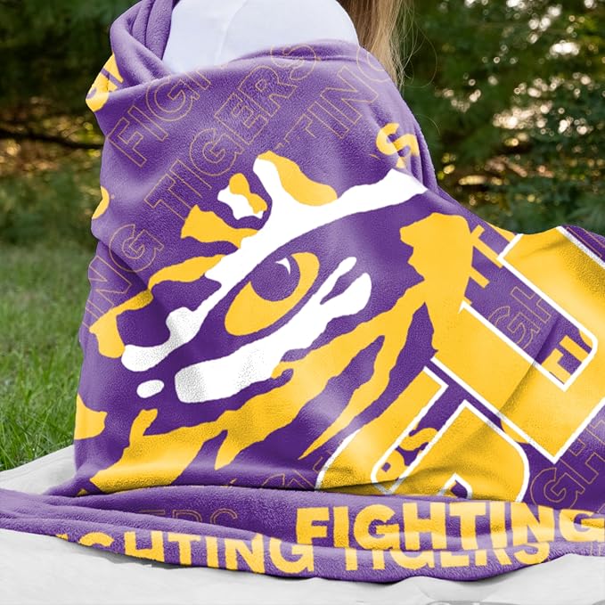Logo Brands NCAA Classic Fleece Throw Blanket -50” x 60” Ultra-Soft Game Day Blanket with Bold Team Colors & Logo – Cozy College Team Bedding for Fans & Alumni