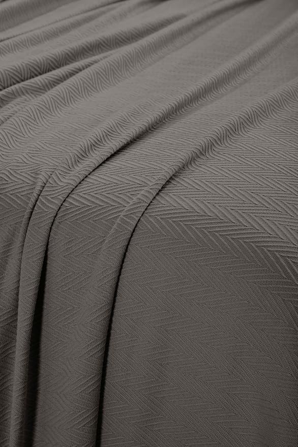 Superior Metro All-Season Cotton Blanket, Woven Blanket for Couch, Bed, Bedding, Farmhouse, Home Essentials, Cute and Cozy Bohemian Blankets, Herringbone Weave, King, Charcoal