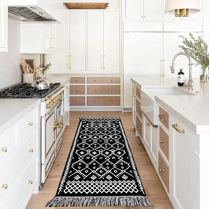 IOHOUZE Kitchen Hallway Runner Rug -2'x6' Boho Black White Entryway Runner Rugs for Halloween Decor/Fall Decor, Woven Indoor Outdoor Carpet Rugs, Washable Rag Rug for Bedroom/Bathroom/Laundry Room