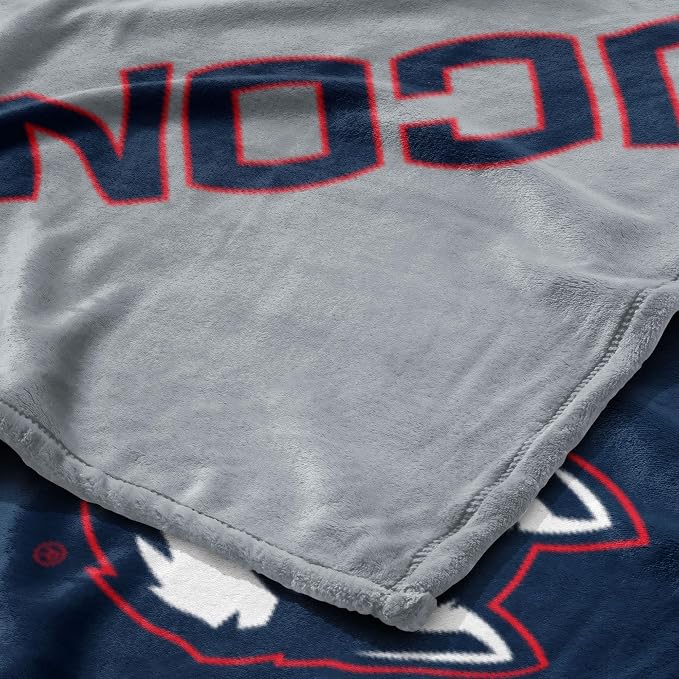 Northwest NCAA Silk Touch Throw Blanket, Ultra Soft Plush Polyester, Lightweight Warm Decorative Fan Gift, 46 x 60 in