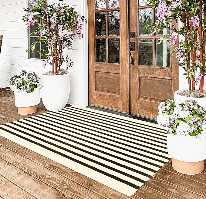 Black and Beige Outdoor Rug 3'x5',Machine Washable Striped Porch Rug Cotton Woven Farmhouse Front Door Mats for Porch/Entryway/Home Entrance Decor/Bedroom/Laundry Room/Patio/Front Door