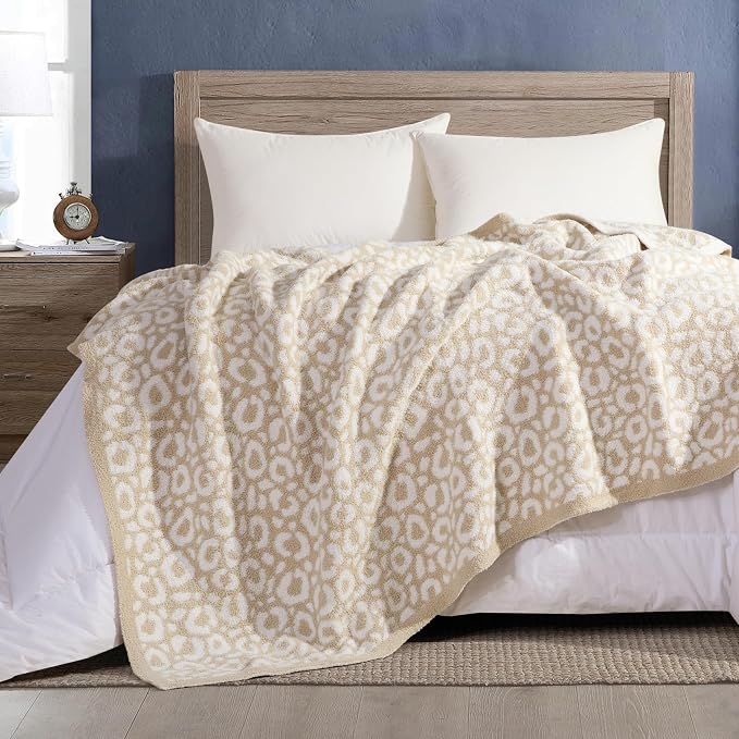 Elegant Comfort Leopard Throw Blanket, Beige Super Soft Cozy Fluffy Warm Throw Blankets for Couch, Sofa, Chair, Bed, Camping, Picnic, Travel Lightweight Bed Blanket (50" x 70")