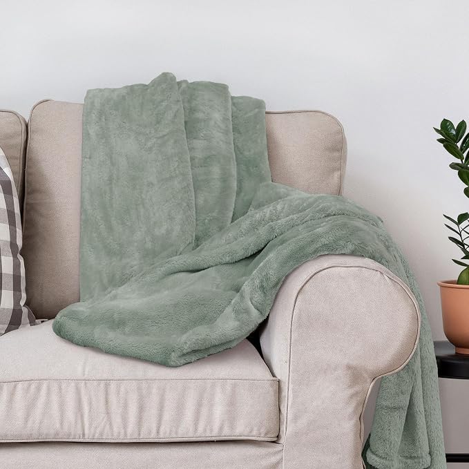 DEZ FURNISHINGS Ultra Soft Plush Fleece Throw Blanket, Double Sided Cozy Thick Warm Blanket for Sofa & Bed, Throw XL (60" x 70"), Sage Green