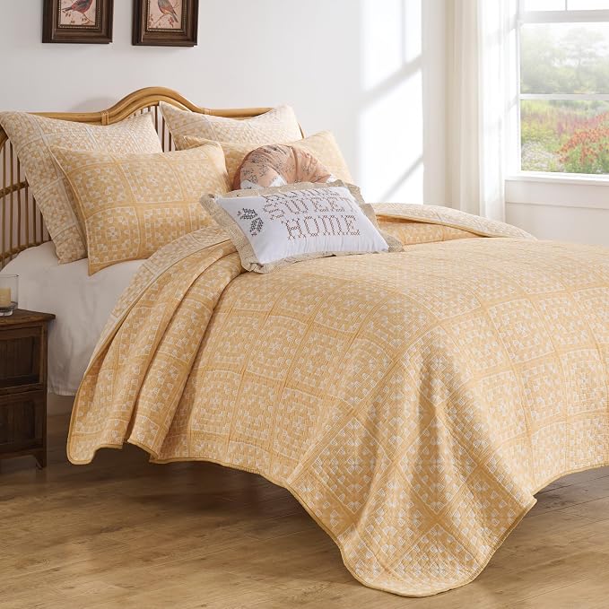 Greenland Home Fashions Granny Squares Vintage Matelassé Collection Coverlet Set, 3-Piece Full/Queen