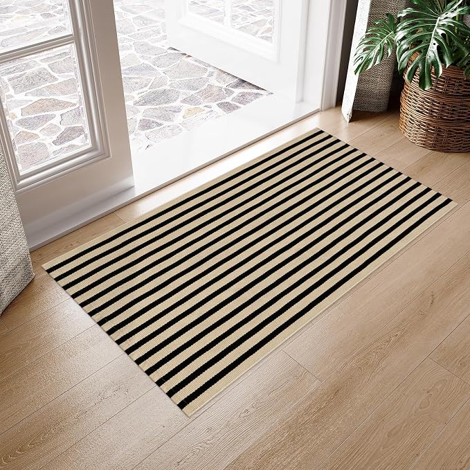 LEEVAN Black and White Front Door Rug 2.3x3.6, Striped Outdoor Rug Washable Welcome Layered Door Mats, Woven Front Porch Decor Indoor Entrancet Dooramts