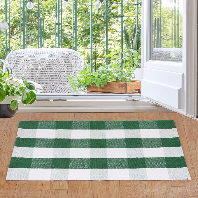 uxcell Buffalo Check Rug,Plaid Outdoor Rug,Layered Door Mat,Cotton Gingham Rugs,Floor Mat for Front Porch/Runner/Bedroom/Kitchen/Farmhouse 35"x24" Green & White