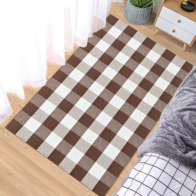 Buffalo Plaid Rug 3x5 Brown and White Checkered Rug Grid Indoor Outdoor Doormat Porch Layering Carpet Cotton Woven Washable Area Mat for Patio Entryway Farmhouse Decor