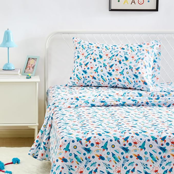 Amazon Basics Microfiber Kids' Sheet Set with Pillowcase, 3-Piece, Twin, Cosmic Adventure