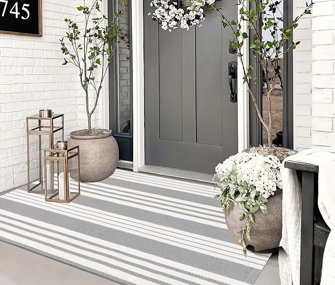 BUAGETUP Grey and White Outdoor Rug 3'x 5' Hand-Woven Cotton Washable Rug Striped Front Porch Rug Area Rug Floor Mat for Farmhouse/Layered Door Mats/Living Room