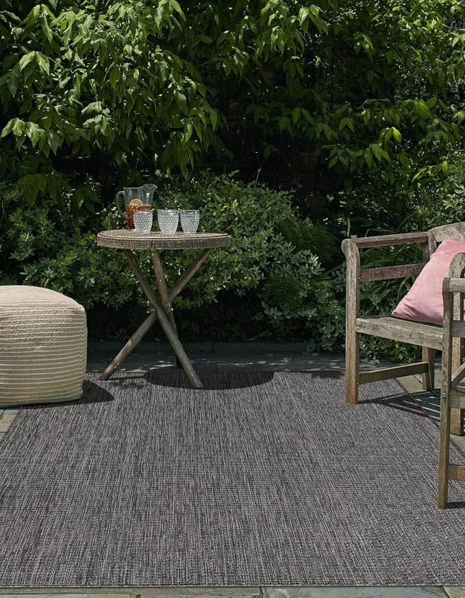 Unique Loom Outdoor Solid Collection Area Rug (10' x 14' Rectangle Black/Ivory)
