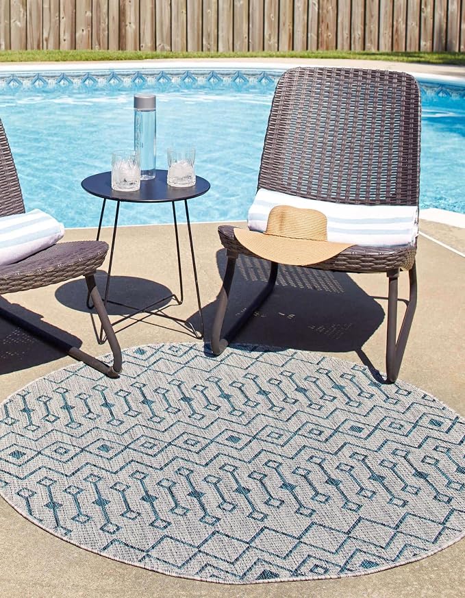 Unique Loom Outdoor Trellis Collection Area Rug - Tribal Trellis (13' Round, Light Blue/ Ivory)