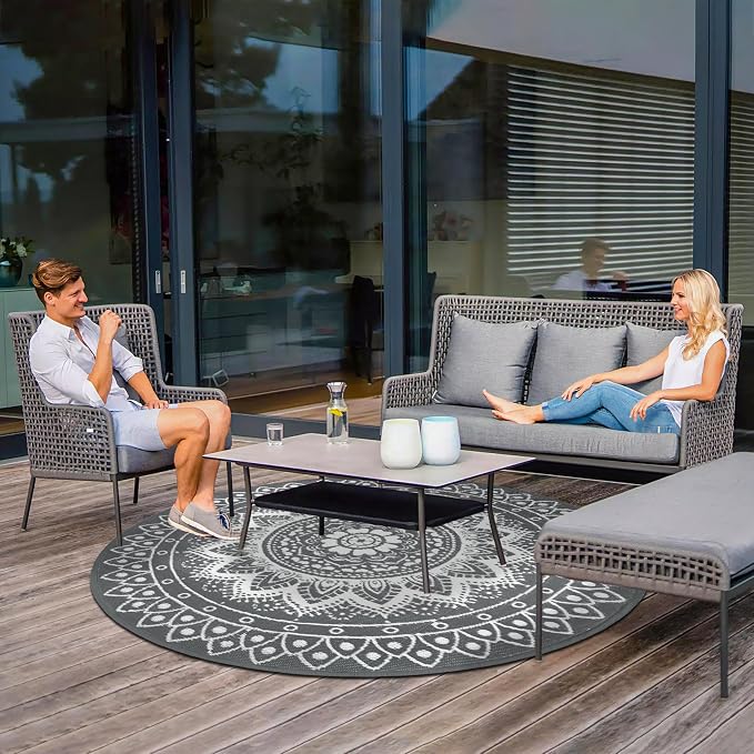 Round Outdoor Rugs for Patios, 6Ft Waterproof Reversible Plastic Straw Mat with Carry Bags, Boho Lightweight Outdoor Carpet Portable Round Floor Mat for Patio Camping Picnic Backyard RV,Grey & White