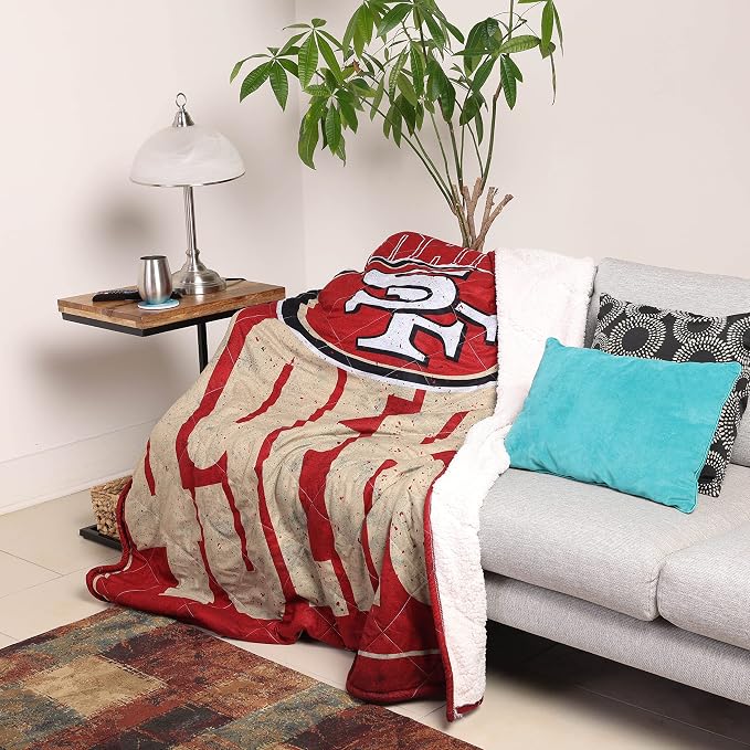 FOCO NFL Unisex-Adult NFL Team Logo 80" x 60" Big Game Sherpa Lined Throw Blanket