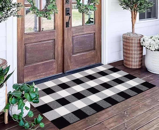 Buffalo Plaid Front Porch Rug 24''x 51''Black and White Checkered Outdoor Rug Cotton Machine Washable Farmhouse Mat for Outdoor, Kitchen, Farmhouse, Entryway,Bathroom