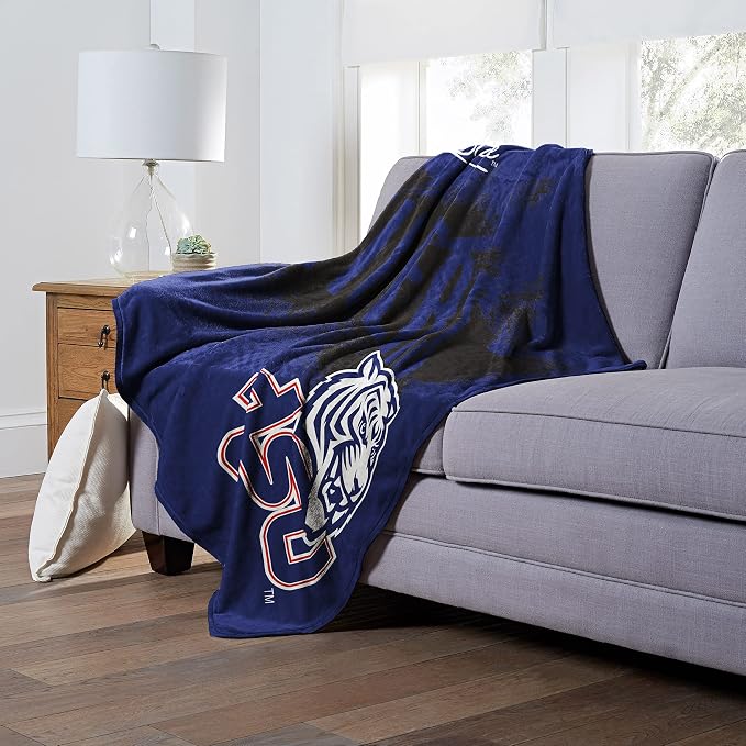 Northwest NCAA Unisex-Adult Silk Touch Throw Blanket