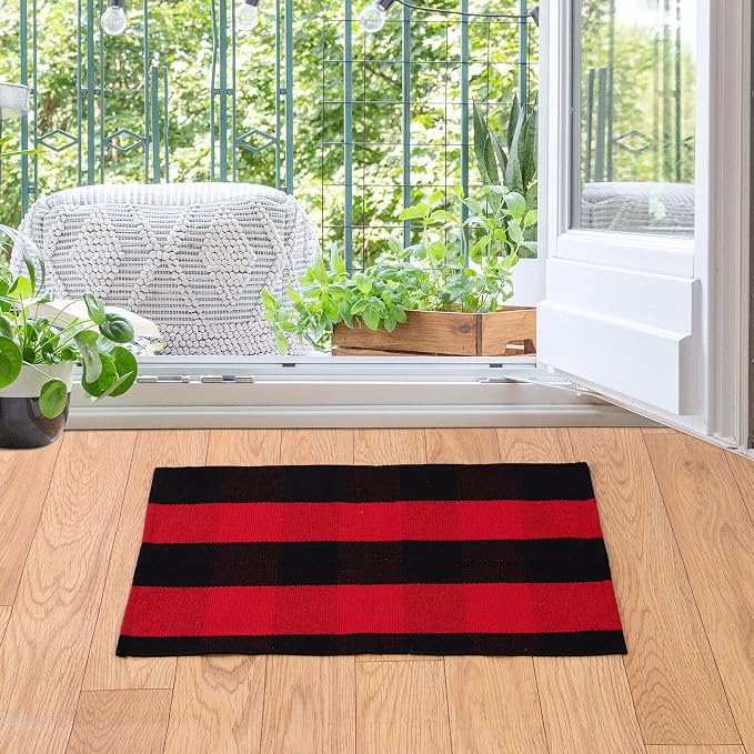 uxcell Buffalo Check Rug,Plaid Outdoor Rug,Layered Door Mat,Cotton Gingham Rugs,Floor Mat for Front Porch/Runner/Bedroom/Kitchen/Farmhouse 28"x18" Red & Black