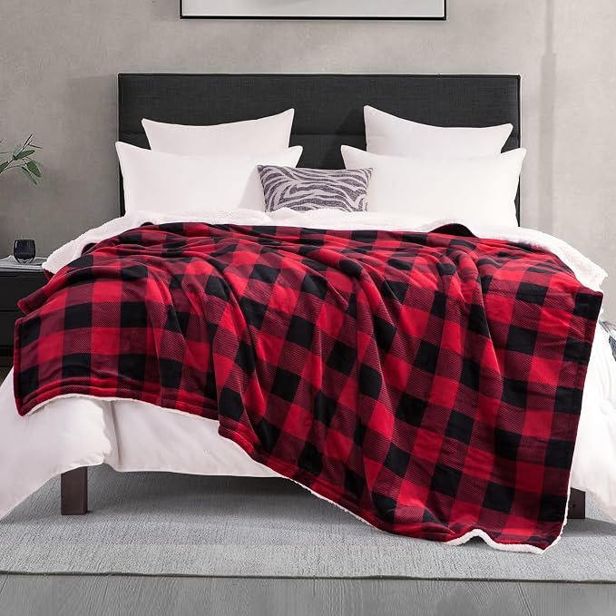 Elegant Comfort Ultra Soft Reversible Buffalo Plaid Flannel Sherpa Blanket - Cozy Silky Checkered Fleece Throw for Couch, Bed - Plush Fuzzy Warm Winter Blanket for Gift, Twin XL, Burgundy