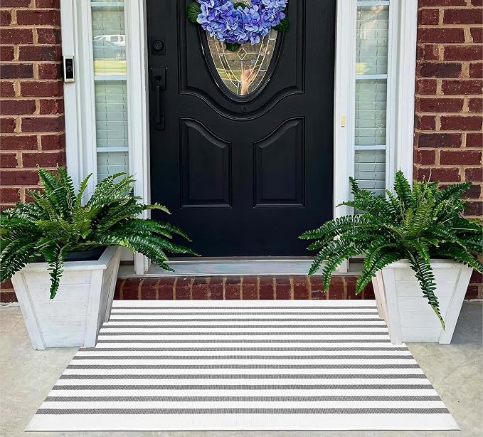 Grey and White Front Door Mat Outdoor,2x3 Ft Striped Small Area Rug Cotton Woven Washable Farmhouse Layered Door Mats for Entryway/Porch Decor/Kitchen/Home Entrance