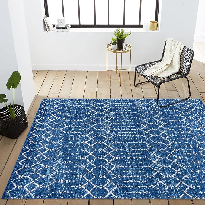 JONATHAN Y Boho Vintage Diamond Blue/White Indoor Area Rug 5X8 ft, Moroccan Hype for Living Room, Bedroom, Kitchen, Office, Easy-Cleaning, High Traffic, Pet-Friendly, Non-Shedding (MOH101A-5)