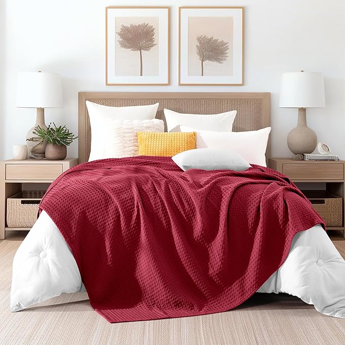 Elegant Comfort Premium 100% Cotton Waffle Blanket - Lightweight Breathable Waffle Weave Bed Blanket - Soft and Warm All Season Blanket for Couch, Sofa and Bed, Twin Size 68x88 Inches, Burgundy