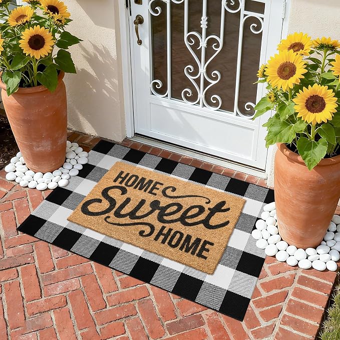 Buffalo Plaid Outdoor Rug 27.5x43 Inches Black and White Checkered Rug Washable Front Porch Layered Door Mats Indoor Outdoor Carpet for Entryway Patio Farmhouse Decor