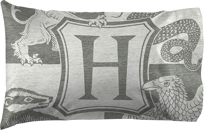 Jay Franco Harry Potter Spellbound 5 Piece Full Bed Set - Includes Reversible Comforter & Sheet Set - Bedding Features Hogwarts Logo - Super Soft Polyester (Official Harry Potter Product) | Hogwarts, Bed in a Bag, Comforter Sheets Pillowcases, Official...
