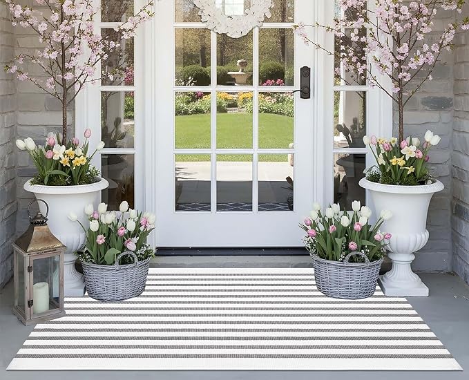 Grey and White Outdoor Rug 2'x4.3',Striped Front Porch Rug Cotton Woven Washable Indoor Outdoor Doormat Farmhouse Small Area Rug for Porch/Entryway/Home Entrance Decor