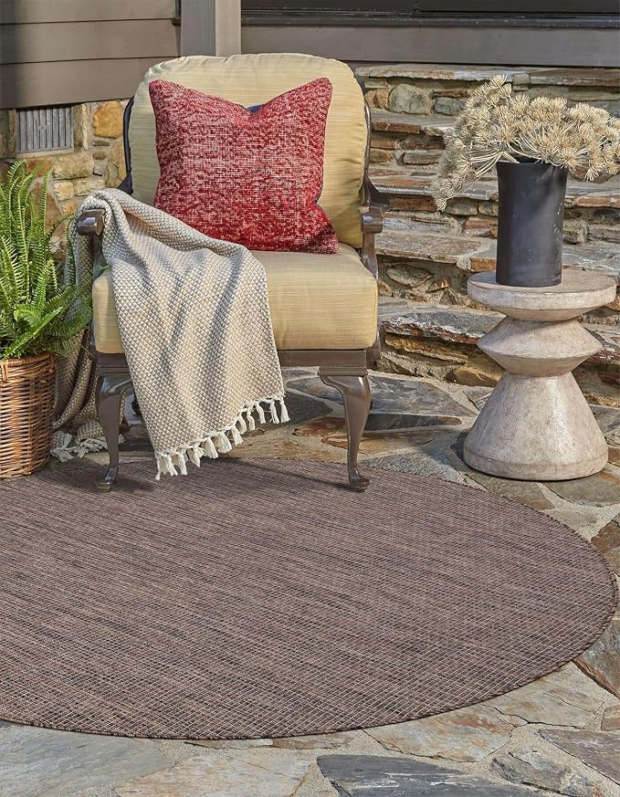 Unique Loom Outdoor Solid Collection Area Rug (6' 1" Round Light Brown/Ivory)