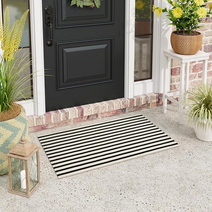 LEEVAN 2'X3' Black and White Striped Woven Cotton Reversible Outdoor Rug | Small Machine Washable Front Porch Rug, Entryway Door Mat, Indoor Layering Carpet for Farmhouse Bathroom Laundry
